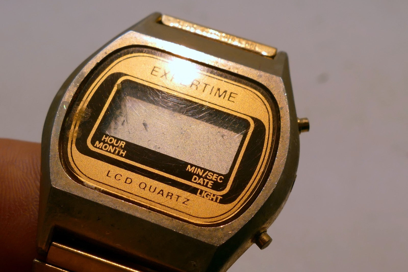 Expertime electron lcd quartz digital watch - Not working AS IS parts