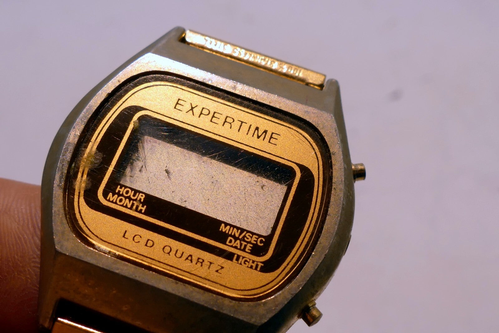 Expertime electron lcd quartz digital watch - Not working AS IS parts