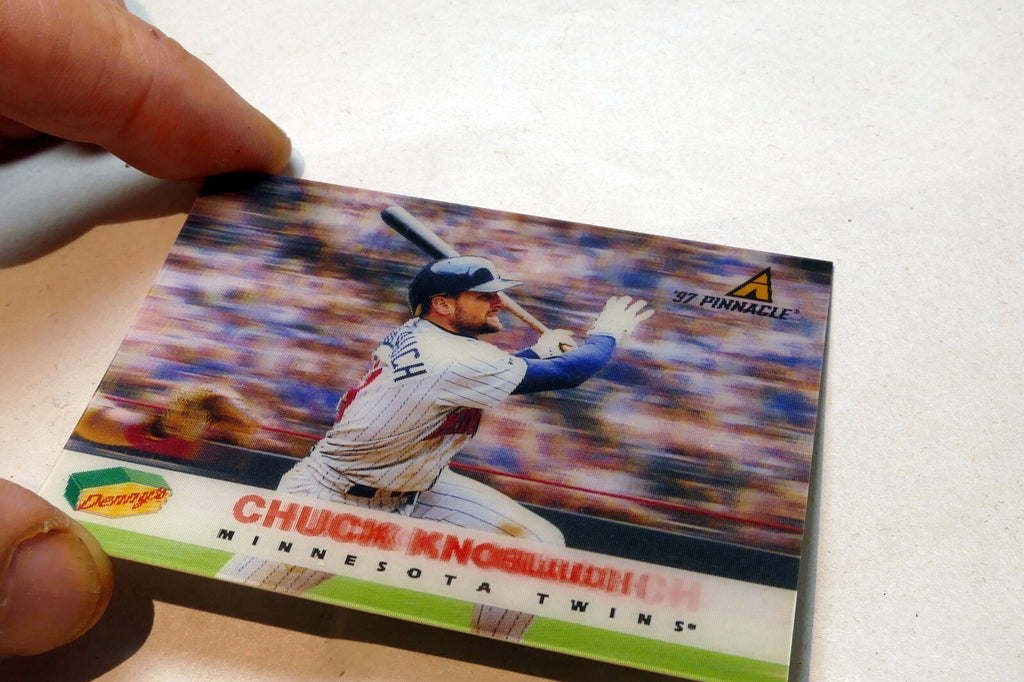 1997 Pinnacle Dennys #9 Chuck Knoblauch Minnesota Twins Holographic