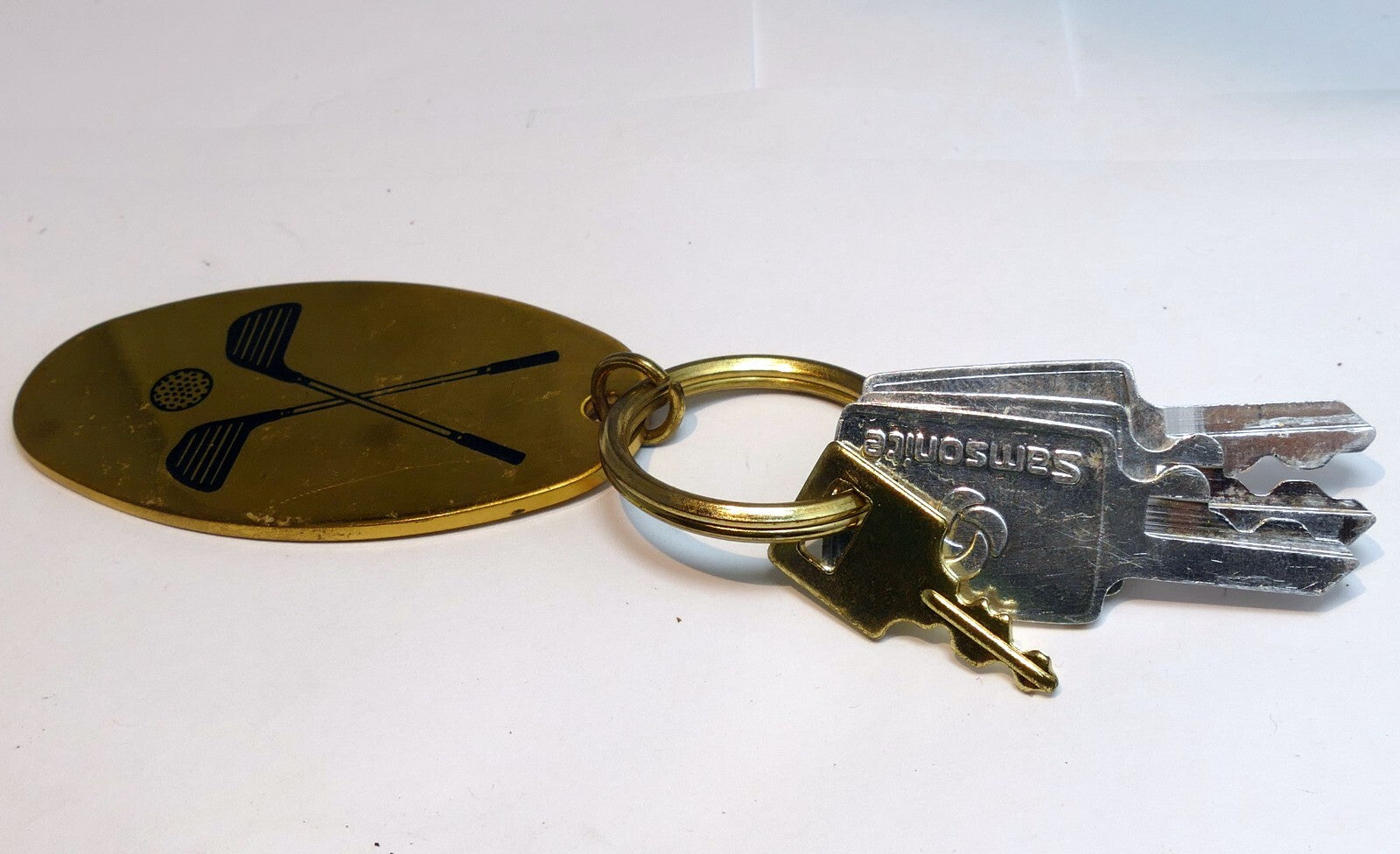 Golf bag with clubs brass key chain 2.5 inch engravable samsonite keys