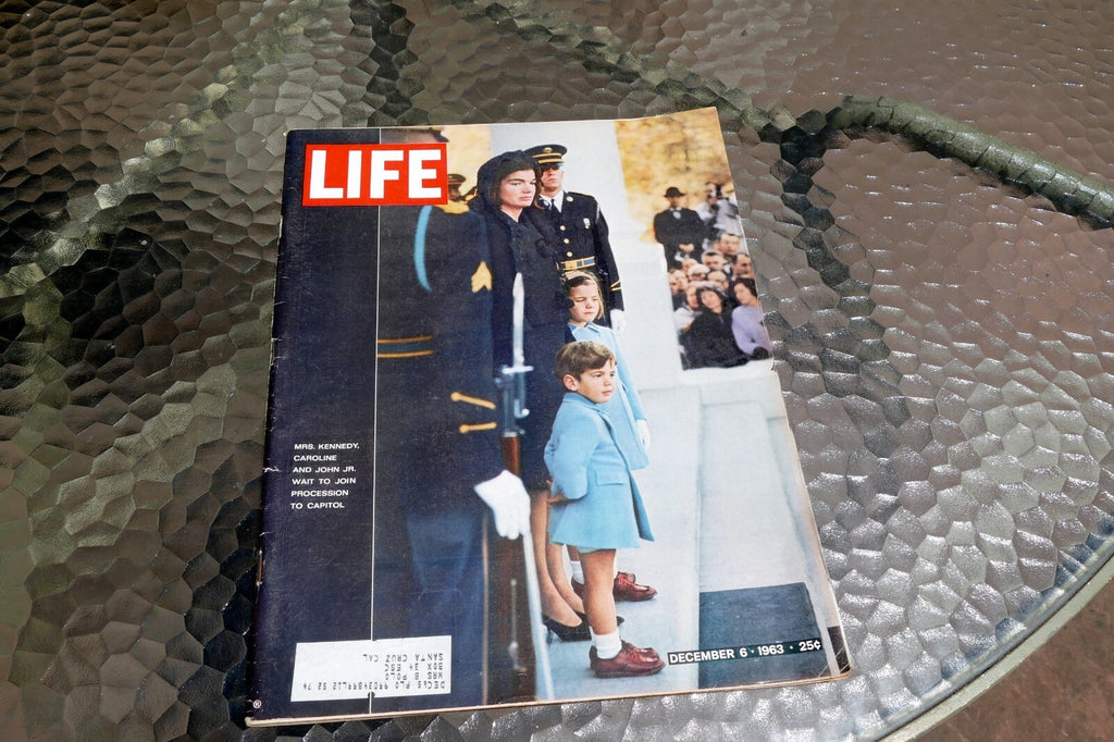 LIFE President John F. Kennedy laid to rest 1963 December 6