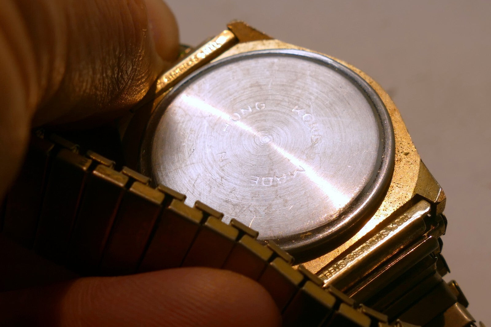 Expertime electron lcd quartz digital watch - Not working AS IS parts