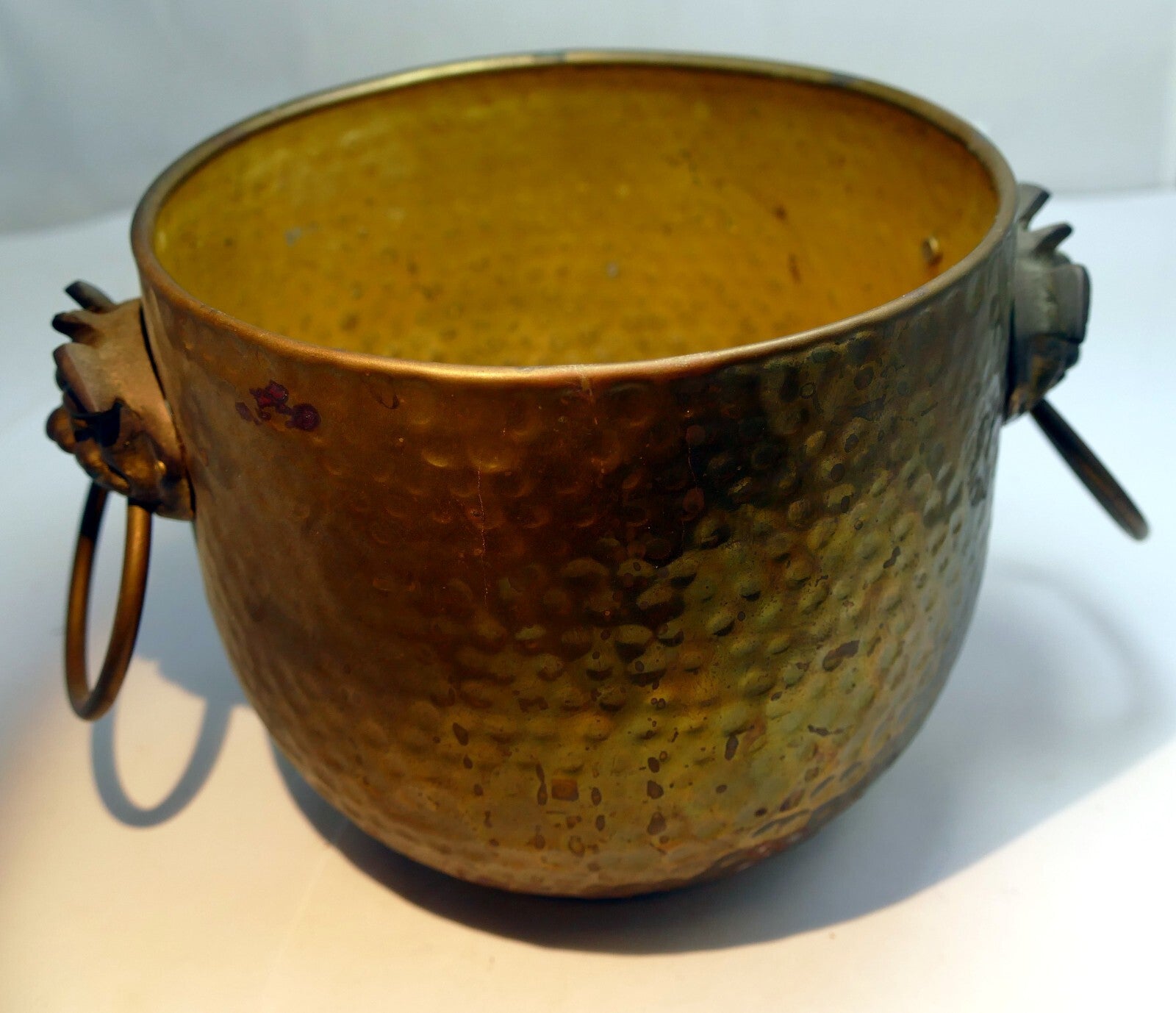 Brass gold colored spittoon hong kong lion 5.5" hand hammered fu dogs head
