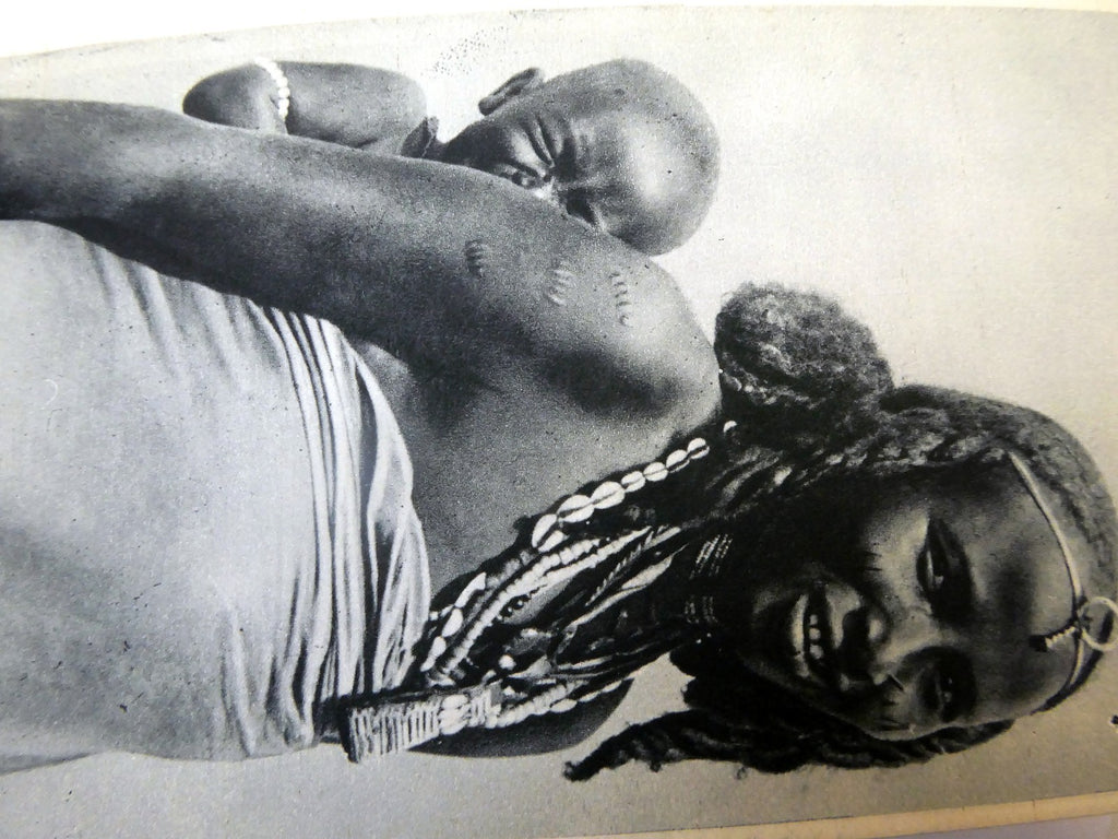 Post Card Cartolina Postale Costumi Africa Orientale unused Unposted 1900's