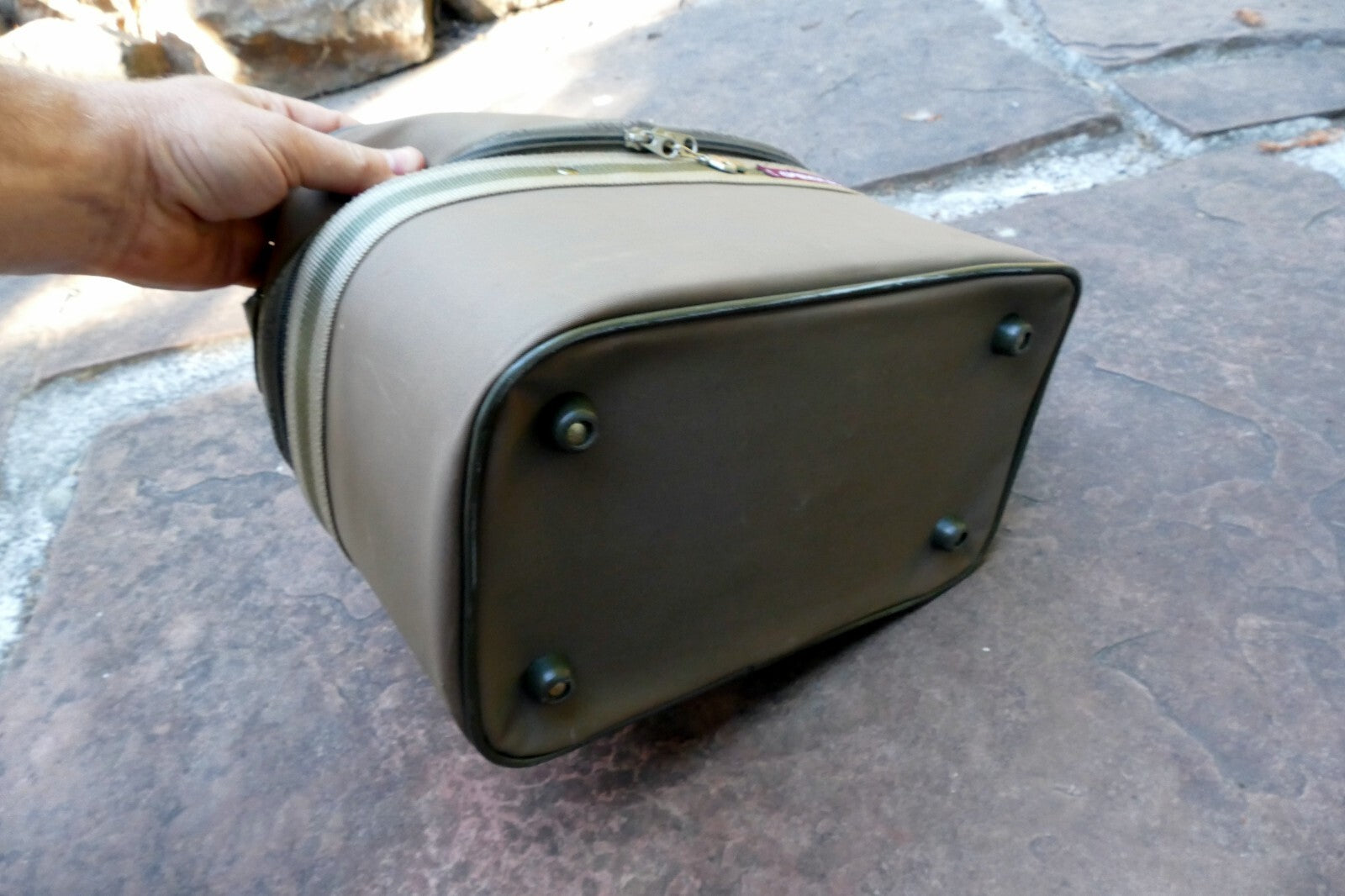 New York Sasson Paris purse Case khaki shoulder travel bag 7X7X12" Vintage