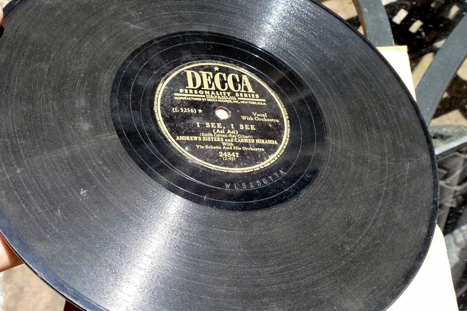10" 78 rpm vinyl andrews sisters & carmen miranda wedding samba 24841
