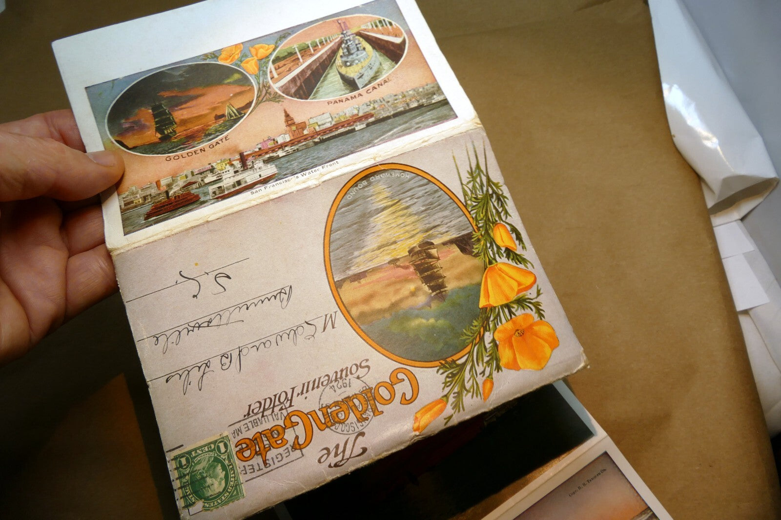 1924 SAN FRANCISCO GOLDEN GATE souvenir POSTCARD color book