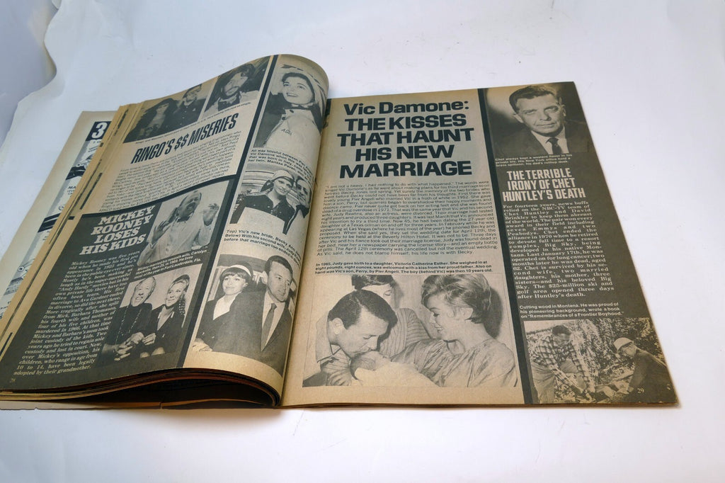 1974 August TV-MOVIES TODAY MAGAZINE ELVIS Hurt, Liz Taylor, Barbara Steals Cher