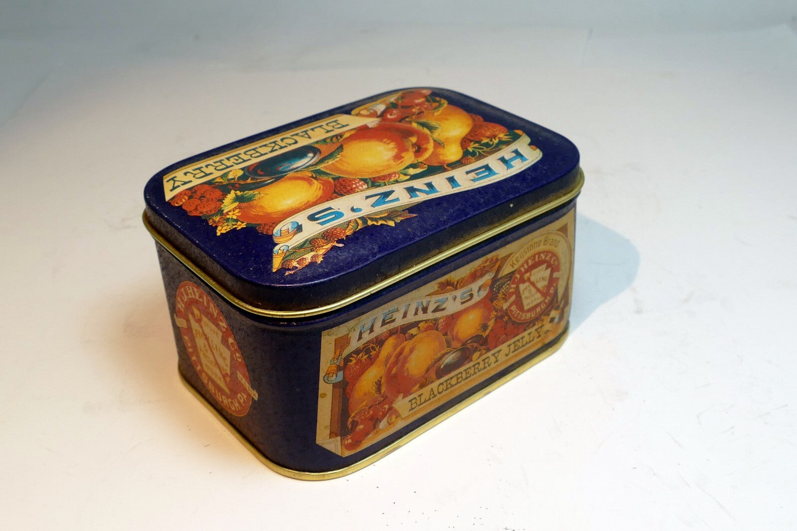 Vintage Heinz’s Blackberry Jelly Tin Can empty rectangle
