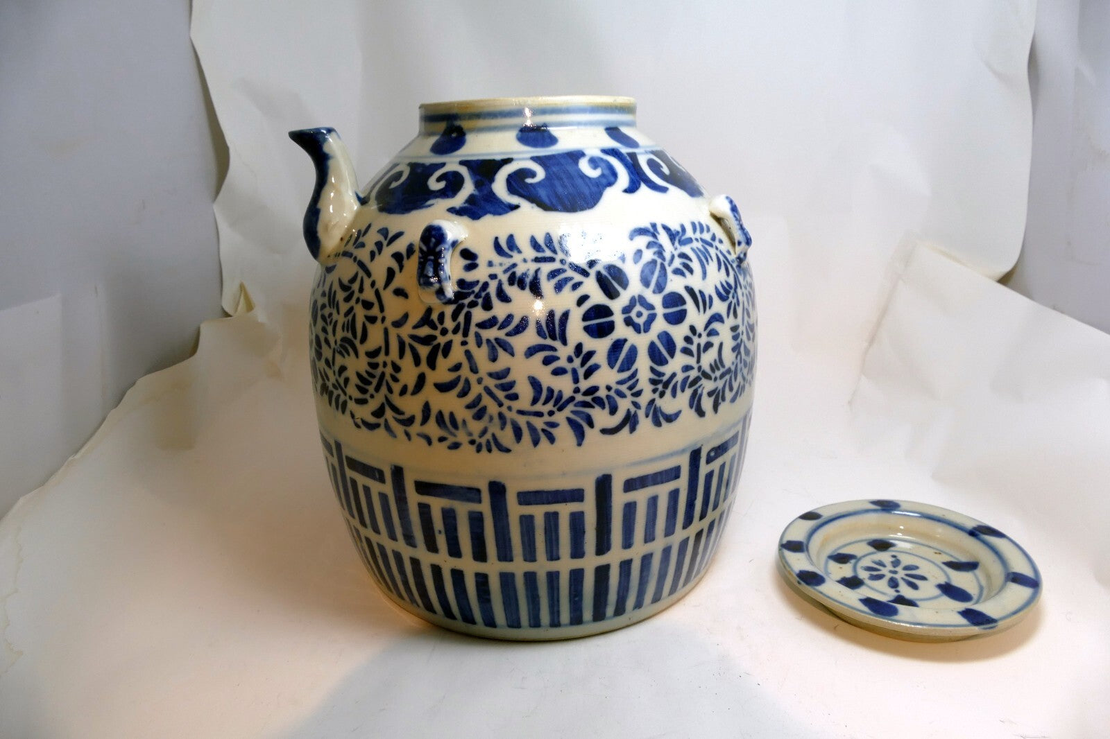 Chinese Qianlong Nian Zhi Blue & White Porcelain Large Wedding Teapot