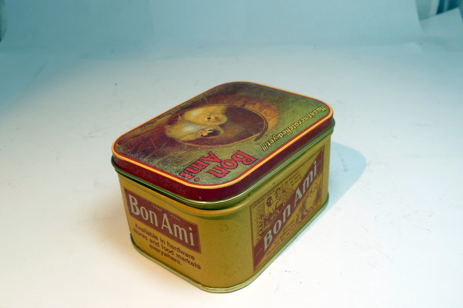 BON AMI SOAP Tin Bristol Ware 1983 Baby Chickens metal empty container 4"