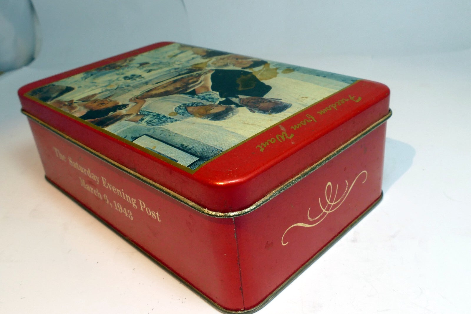 Norman Rockwell Tin empty container family dinner Thanksgiving Freedom from want