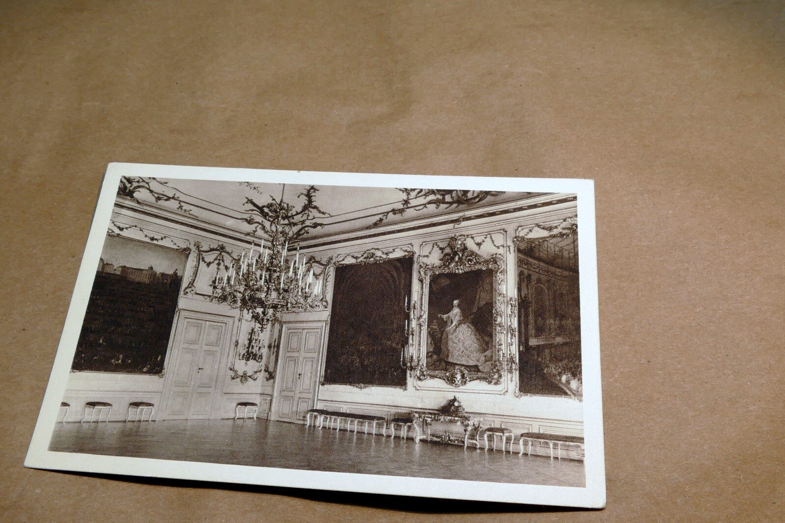 Wien - Schönbrunn Schloss Castle ballroom postcard Austria 1930's  - unposted