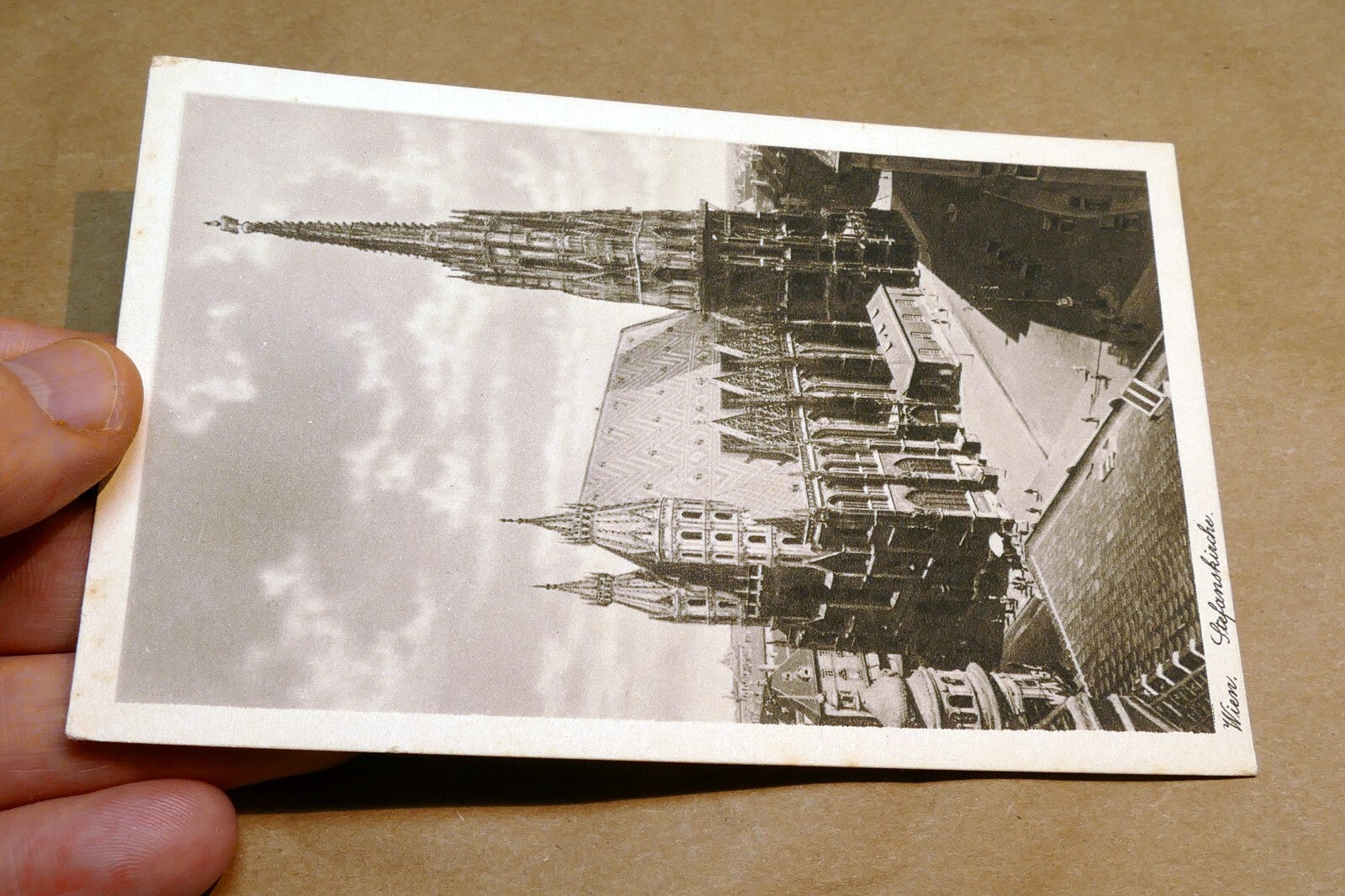 Wien Stephansdom St. Stephen's Cathedral postcard Austria 1930's  - unposted
