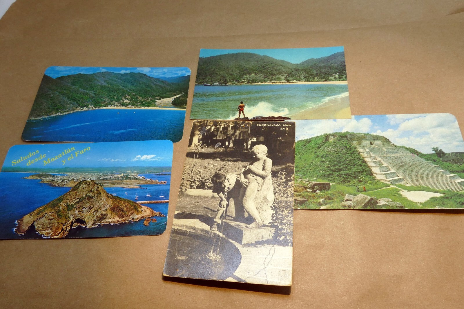 Mix lot of posted postcard from mexico lot of 5 pack 1990's