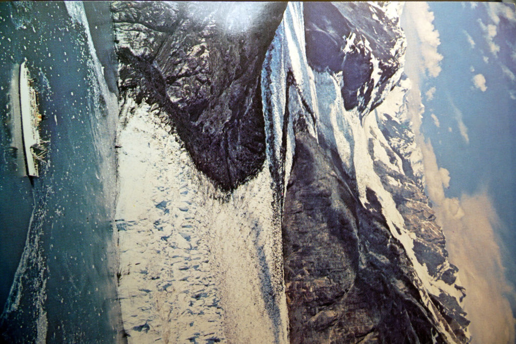 SS Universe World Explorer Cruises 1980's Postcard unposted Alaska USA Glacier