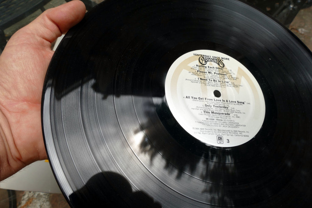CARPENTERS Yesterday Once More SE 1024 A&M double 2 x LP Vinyl   1984