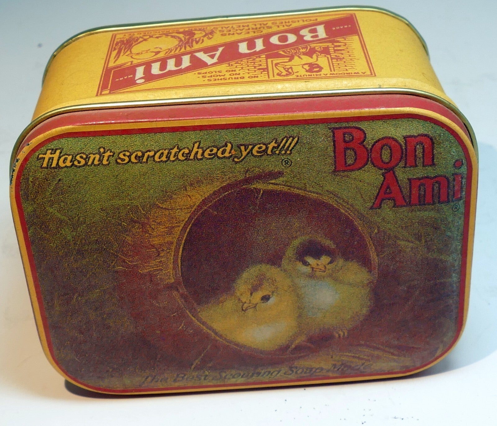 Bon ami soap tin bristol ware 1983 baby chickens metal empty container 4"