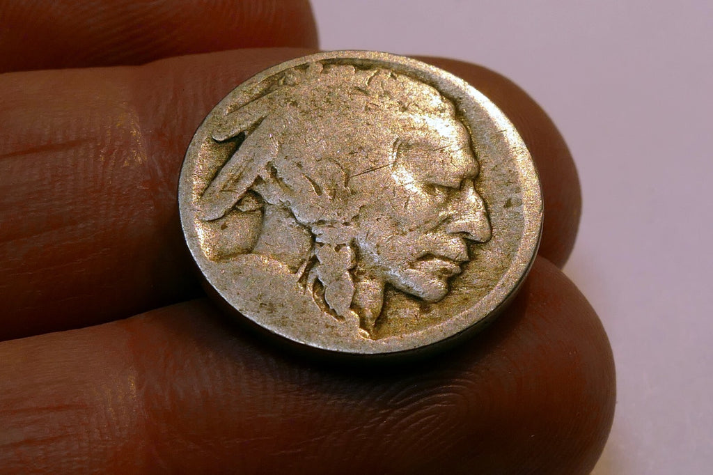 Buffalo Nickel....Five Cents......Indian Head  One Coin  - poor condition
