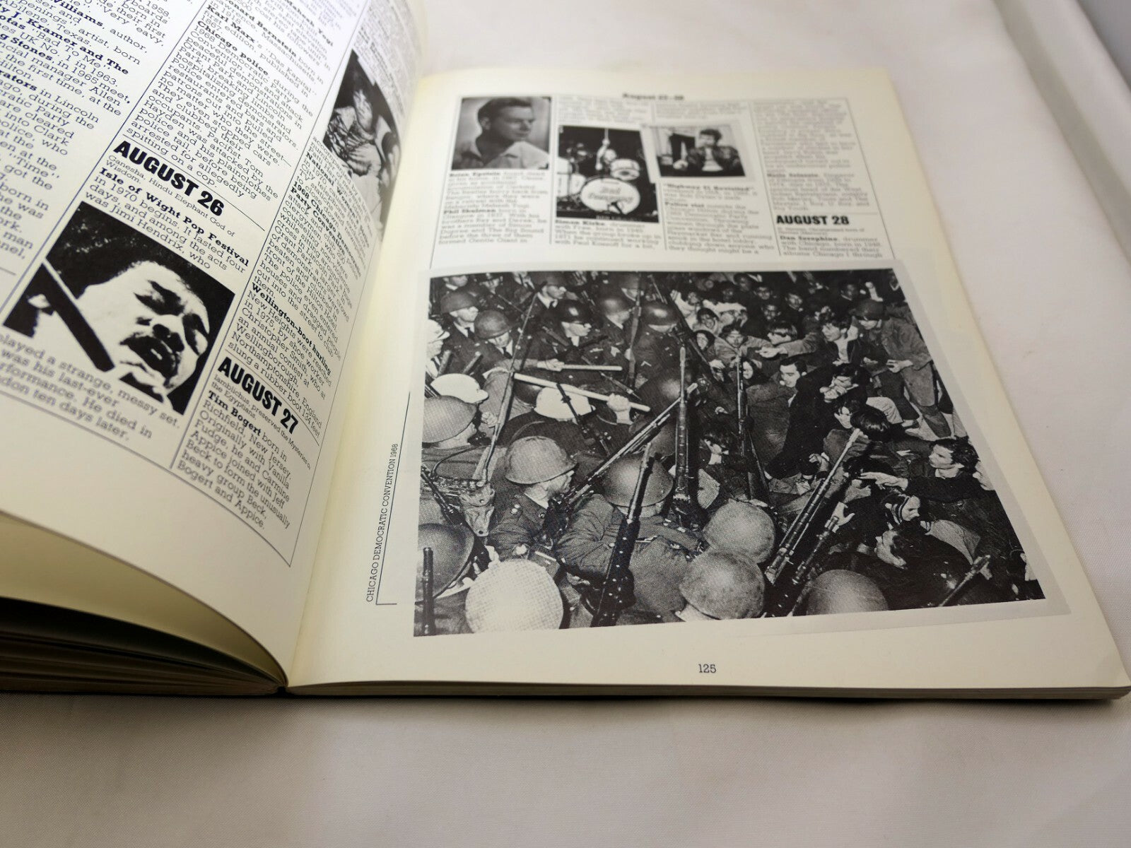 THE ILLUSTRATED ROCK ALMANAC by Pearce Marchbank & Barry Miles (1977)1st Edition