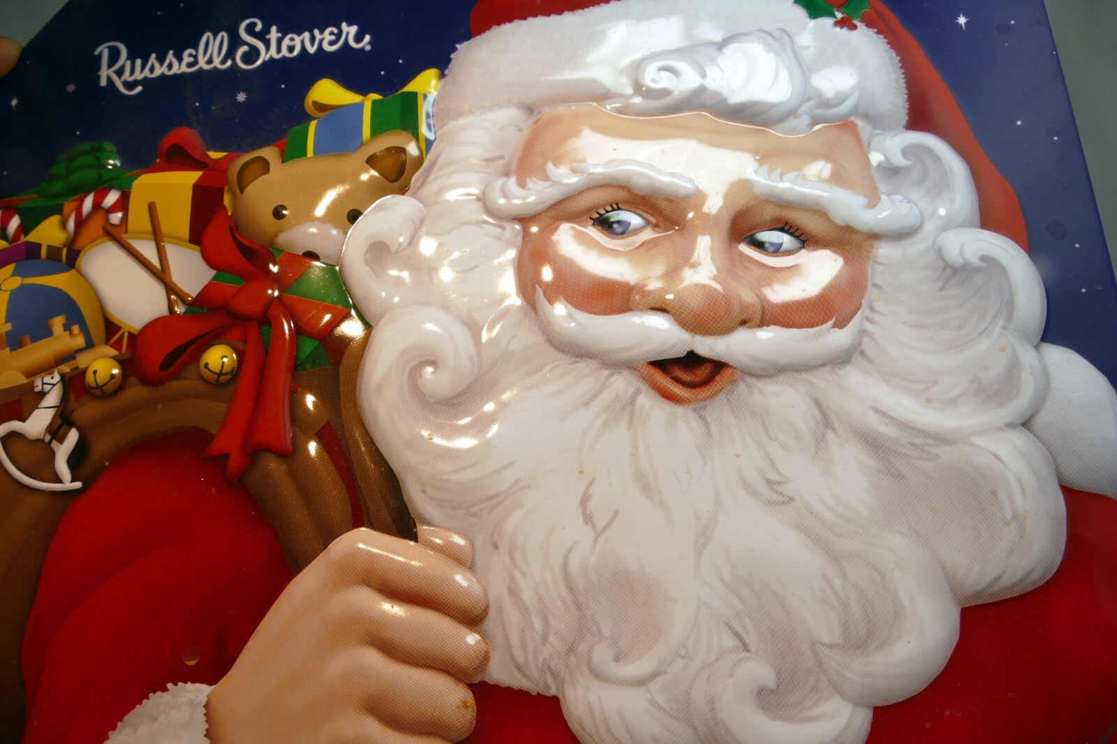 Russell Stover Chocolates Christmas Eve Tin empty container Santa Claus w/ Gifts